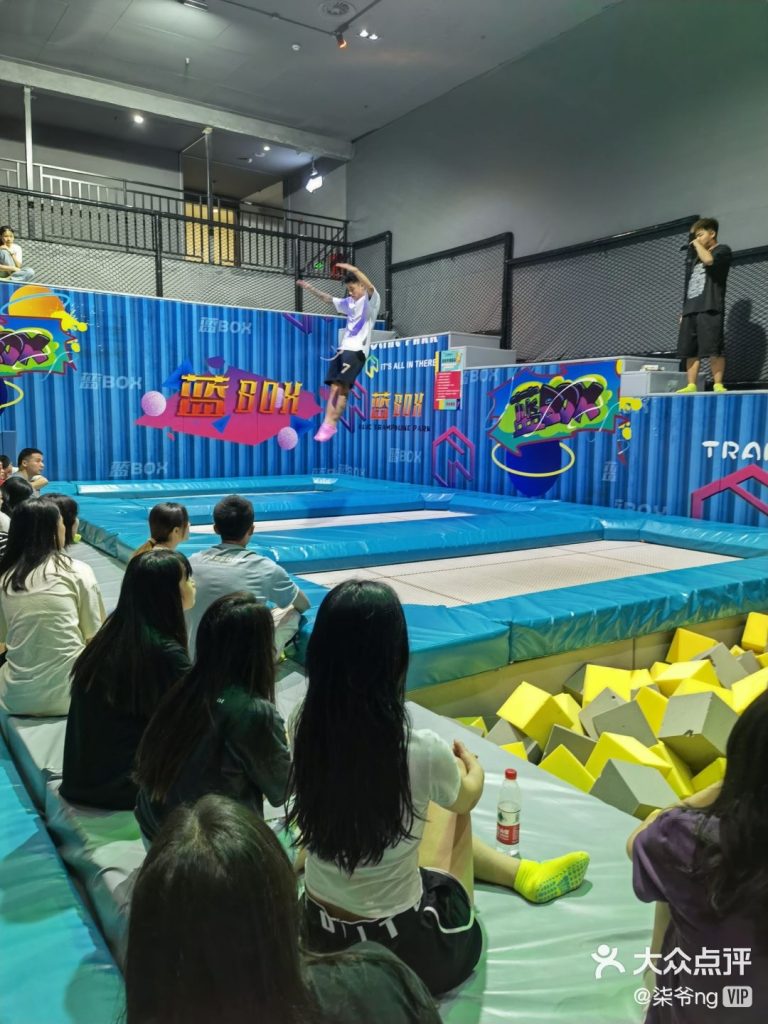 indoor trampoline park manufacturer